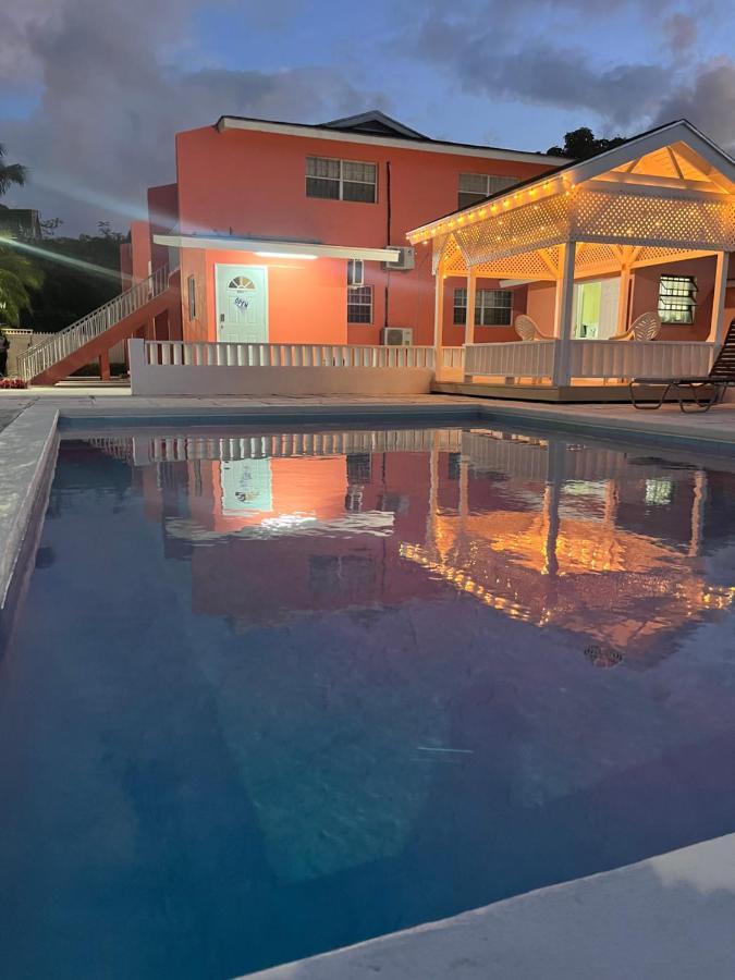 拿骚Tropical Hideaway公寓 外观 照片