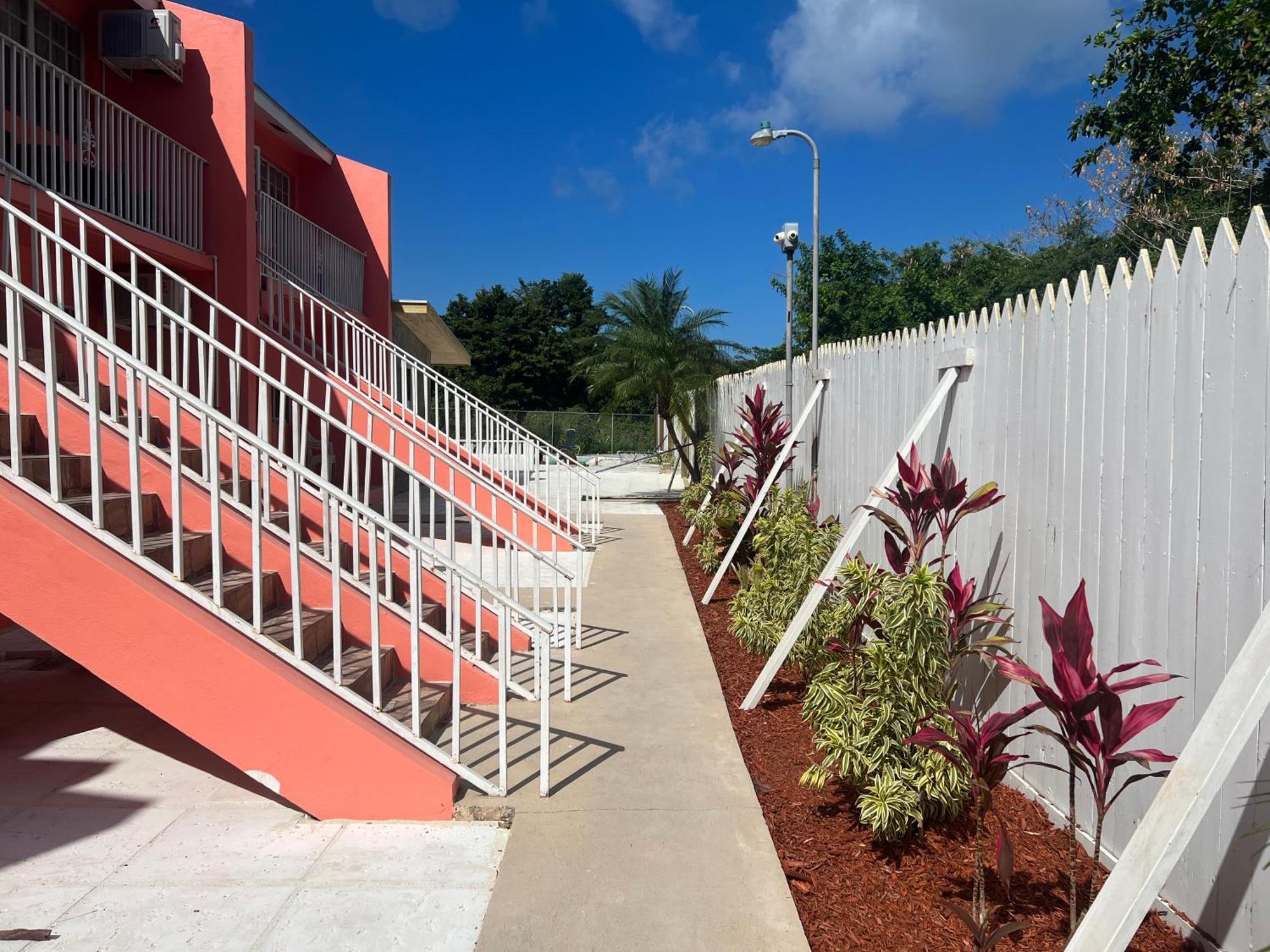 拿骚Tropical Hideaway公寓 外观 照片